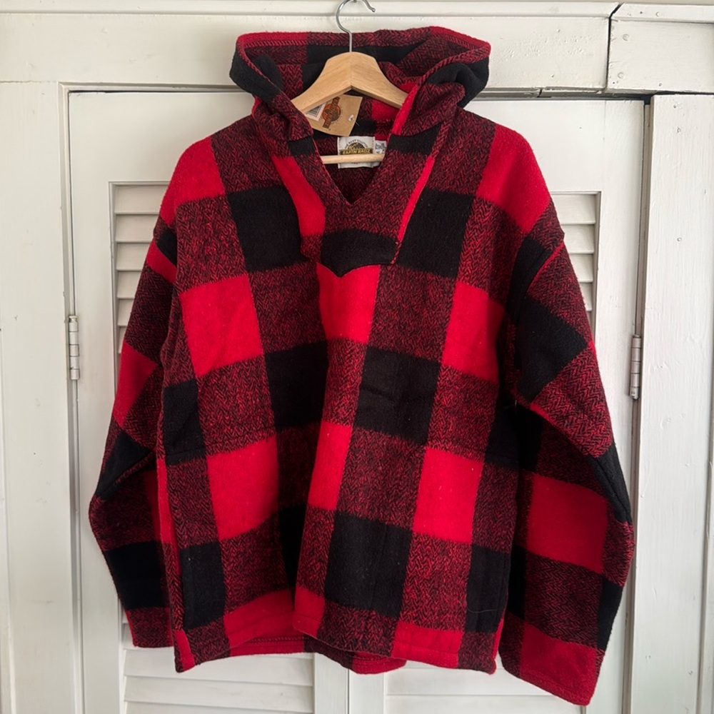 NWT Earth Ragz Vintage Buffalo Plaid Baja Hoodie size M